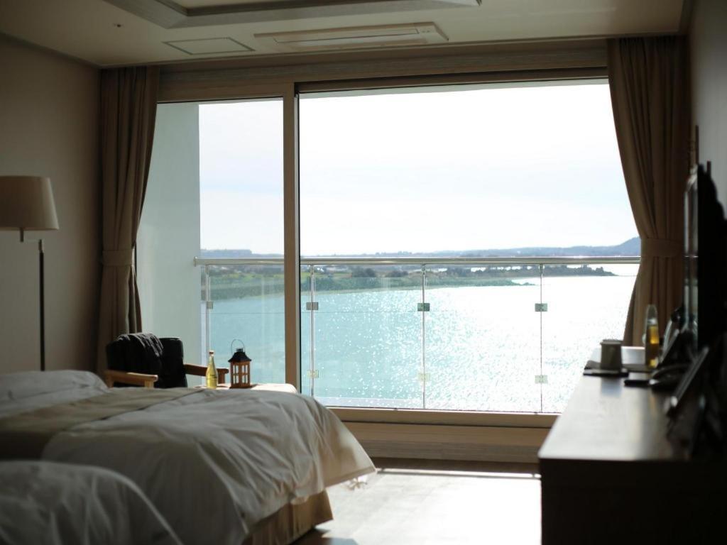 Hotel Aroha Jeju Seogwipo Ngoại thất bức ảnh